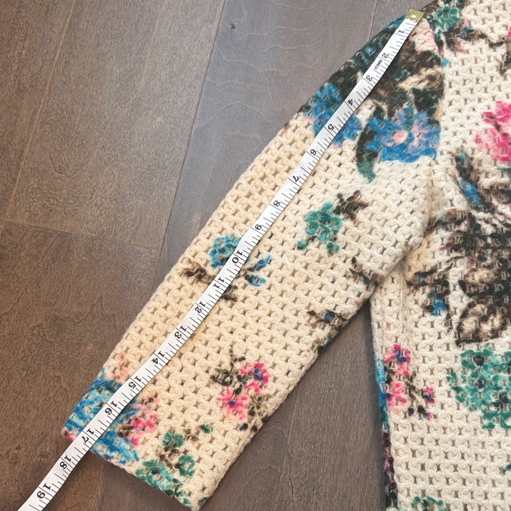 Vintage Wool Floral Women's Cardigan - Picture 7 of 7